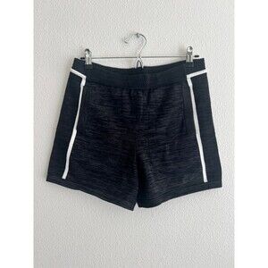 Nike Tech Knit shorts women’s size S